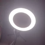 Ring Light Led Mesa Iluminador Pequena 6 Polegada IZELIGHT photo review